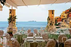 Positano's magical setting makes it the perfect place to dine out with your friends or partner. Pin On Take Me Here