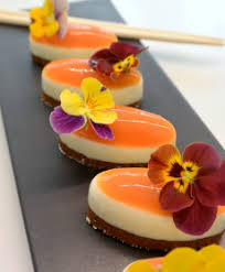 Recette Pavlova Comme Au Pays Recette Christophe Michalak Patisserie Gateaux Et Desserts