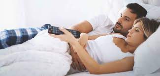 Wenn einem nachts im bett langweilig wird dann muss man sich halt irgendwie beschäftigen. Warum Sex Und Liebe Langweilig Werden Konnen Beziehungsweise