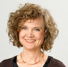 Claudia Dostal, die Lernexpertin