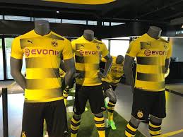 New bundesliga kits for 2018/19 3 years ago as the 2018/19 season draws ever closer, the bundesliga clubs have unveiled the kits they'll be wearing for the new campaign. Dortmund 2018 Kit Jersey On Sale