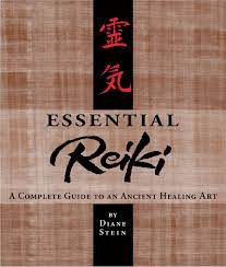 Apart from mixing reiki with all manner of other healing methods she writes with an undertone of hatred for men. Amazon Com Essential Reiki A Complete Guide To An Ancient Healing Art 0787721933755 Stein Diane Books