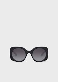 Große auswahl günstige preise neueste trends jetzt giorgio armani auf modebasar.com.giorgio armani sonnenbrille »ar6076«. Sonnenbrille Fur Damen In Oversize Format Damen Giorgio Armani