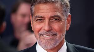 I was playing Batman and I wasn't good": After Box Office Failure of  'Batman and Robin', George Clooney Had to Take Drastic Steps to Save His  Hollywood CareerFandomWire