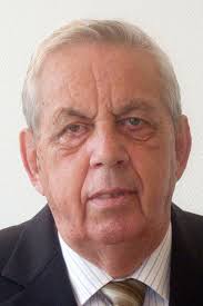 In memoriam: pater Bas Mulder