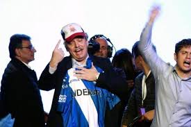 Llevaba gorra y ropa deportiva. Alberto Fernandez El Tipo Comun Que Hizo Las Paces Con Cristina Para Ganarle A Macri Internacional