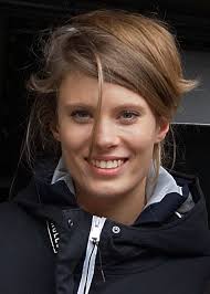 File:Julia-Pietrucha-2017 (cropped).jpg