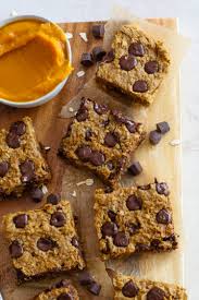 Make sure your oats are certified gluten free to ensure these bars. Pumpkin Chocolate Chip Breakfast Bars Flora Vino