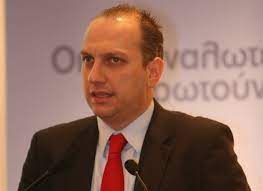 Ένας τραπεζίτης έτοιμος να τα δώσει όλα. O Prwhn Diey8ynwn Symboylos Ths Osy 2013 2015 Giannhs Oikonomoy Neos Kybernhtikos Ekproswpos Metaforespress