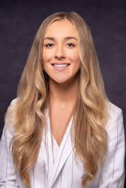 Lindsey Swenson's Instagram, Twitter & Facebook