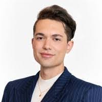 Robert Lizardi's Instagram, Twitter & Facebook