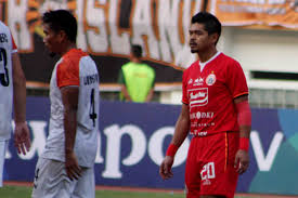 Pertandingan terakhir bambang pamungkas bersama persija melawan persebaya ini dihelat di stadion gelora bung karno, jakarta, indonesia, selasa (17/12/2019). Butuh Dua Dekade Untuk Bambang Pamungkas Cetak Gol Ke 200 Di Persija Jakarta Bolaskor Com