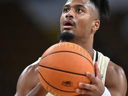 UWM picks up impressive road win at Youngstown State