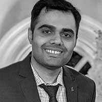 Delhi: A Thousand Years Of Building (Intach Roli Guide) by Lucy Peck