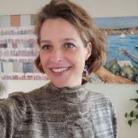 Jami Abbott's Instagram, Twitter & Facebook