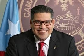 Quieres que Tatito presida la Cámara?