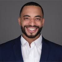 Angela Suttles's Instagram, Twitter & Facebook