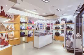 Das freiburger lederhaus gehört zu den renommiertesten lederwarengeschäften in vorgaben: Blendwerk Freiburg Interieur Fotos Fur Longchamp