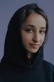 Amanda Babaei Vieira