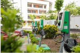 Tham vọng mở rộng chuỗi trạm sạc xe điện của tỷ phú Phạm Nhật ...