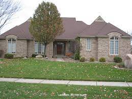 Black is the absence of color, yet when used in the right setting makes a powerful and always classic impact. Certainteed Landmark Heather Blend Roof Shingles Shade House Roof Architecture Shingle Colors