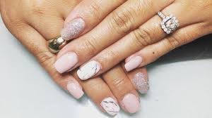 Chances are you've seen dip powder nails at least once while scrolling through instagram. 20 Simple And Elegant Dip Powder Nails Belletag