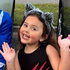 we're in our birthday suits! it's neither of our birthdays today, but we  figure someone out there is celebrating being another year wiser so give us  some cake!