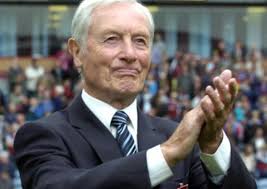 Jimmy McIlroy inducted into English Hall of Fame