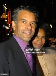 304 Bryan Stokes Mitchell Allyson Tucker Photos & High Res Pictures