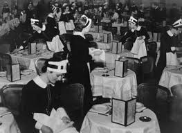 Lyons Nippy Waitresses At Work In A Lyons Tea Room Lyons Corner House Corner House Tea Room