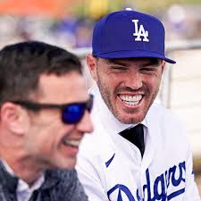 Just a friendly reminder that Freddie Freeman is a Los Angeles Dodger.
