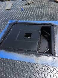 Check spelling or type a new query. B W Turnoverball Underbed Gooseneck Trailer Hitch For Flatbed Trucks 30 000 Lbs B And W Gooseneck Hitch Bwgnrk1500
