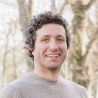 Tesse Postek's Instagram, Twitter & Facebook