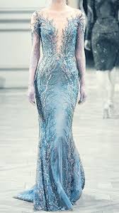 21 Breathtaking Couture Gowns Fit For An Ice Queen Couture Gowns Gowns Dresses Evening Gowns