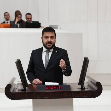 CHP Edirne Milletvekili Ahmet Baran Yazgan, boşaltılan Edirne Yıldırım  Beyazıt Anadolu Lisesi'ni yeniden TBMM gündemine taşırken, yıkılan ancak  yapılmayan okullarla birlikte akıbetlerini Milli Eğitim Bakanı Yusuf  Tekin'e sordu… https://hudutgazetesi ...