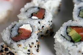 Recette Sushi Maki Inverse California Roll Saumon Fromage Recette Recette Sushi Recette Sushi Maki Recette