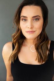 Vanessa Walsh's Instagram, Twitter & Facebook