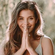 Judith Schiller's Instagram, Twitter & Facebook