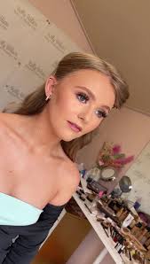 Aoife 😍😍 , Keeping it super soft with fluffy lashes for formal and how  well does she pull it off, such a beauty 🥺🥰