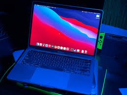 Modern 'hackintoshes' show that apple should probably just build a mac tower. Yeah Apple S M1 Macbook Pro Is Powerful But It S The Battery Life That Will Blow You Away Techcrunch