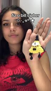 Fiz minha primeira receita autoral: Bill Cipher de crochê