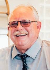 Ted Tomlinson's Instagram, Twitter & Facebook