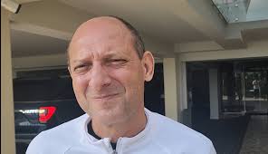 Vice-presidente do Corinthians fala sobre falta de segurança e condição de  jogo com o Universitario