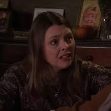 Coronation Street fans say Tracy Barlow 'won't be shot' by Rob Donovan as  'foreshadowing' proves who is