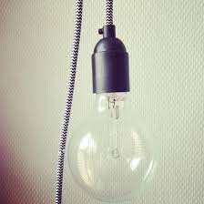 lamp met zwart wit snoer xcuse me zwart wit lampen wit