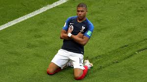 Mbappé began his senior career with ligue 1 club monaco, making his professional debut in 2015, aged 16. Kylian Mbappe 2019 France Wallpapers And Background Images Yl Computing