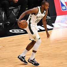 Latest on milwaukee bucks small forward khris middleton including news, stats, videos, highlights and more on espn. Several Answers To Vanessa Bryant S Questions About Nike Kobe 6 Protro Shoe Release