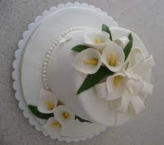 Liez Cakes And Etc Hantaran Cake Birthday Cake With Flowers Lily Cake Calla Lily Cake
