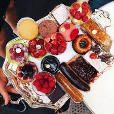 These Are The Most Instagrammable Spots In Paris Paris Food Paris Desserts Food