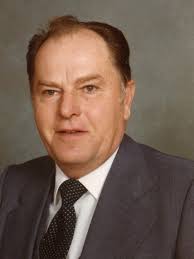 Holloway among group of UW alumni that impacted WI agriculture